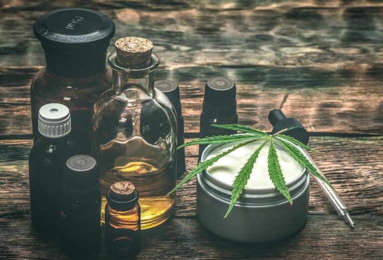 What is the Difference Between CBD Oil and Hemp Oil?